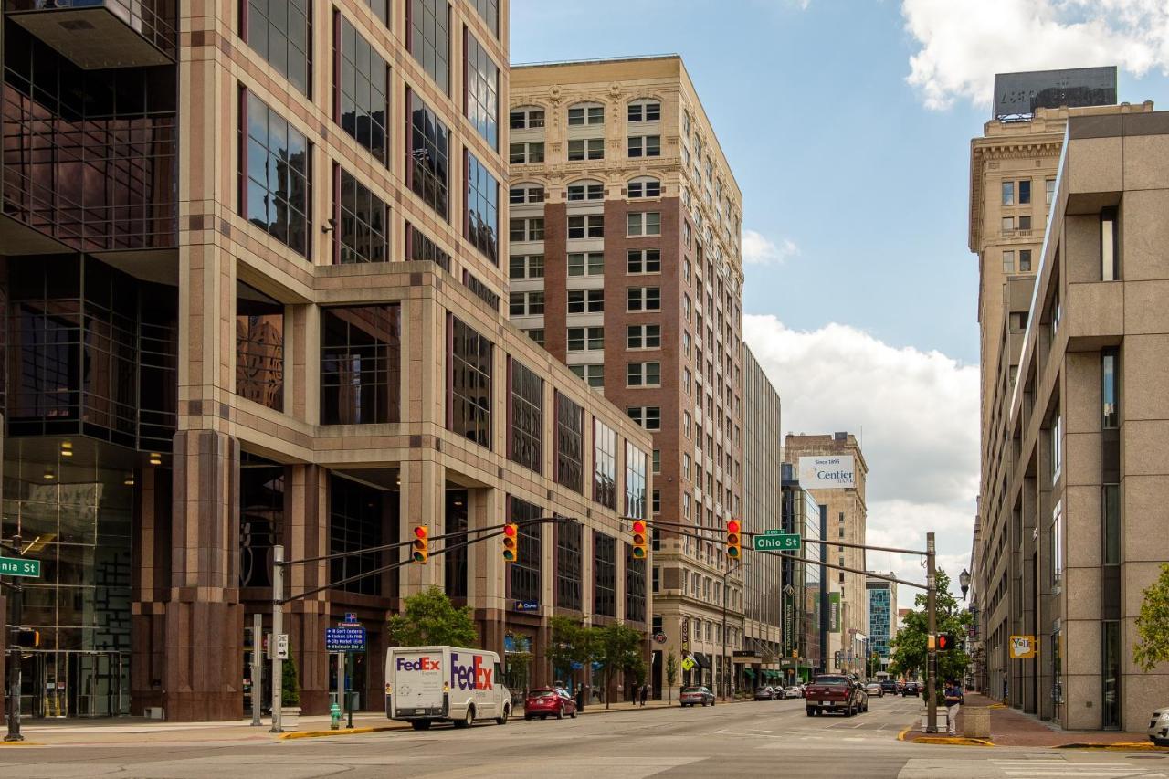 Frontdesk Penn Street Tower Apts Downtown Indy Apartment Indianapolis Ngoại thất bức ảnh