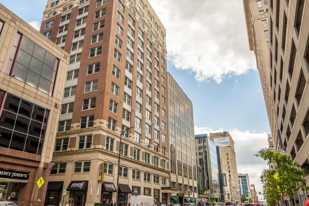 Frontdesk Penn Street Tower Apts Downtown Indy Apartment Indianapolis Ngoại thất bức ảnh